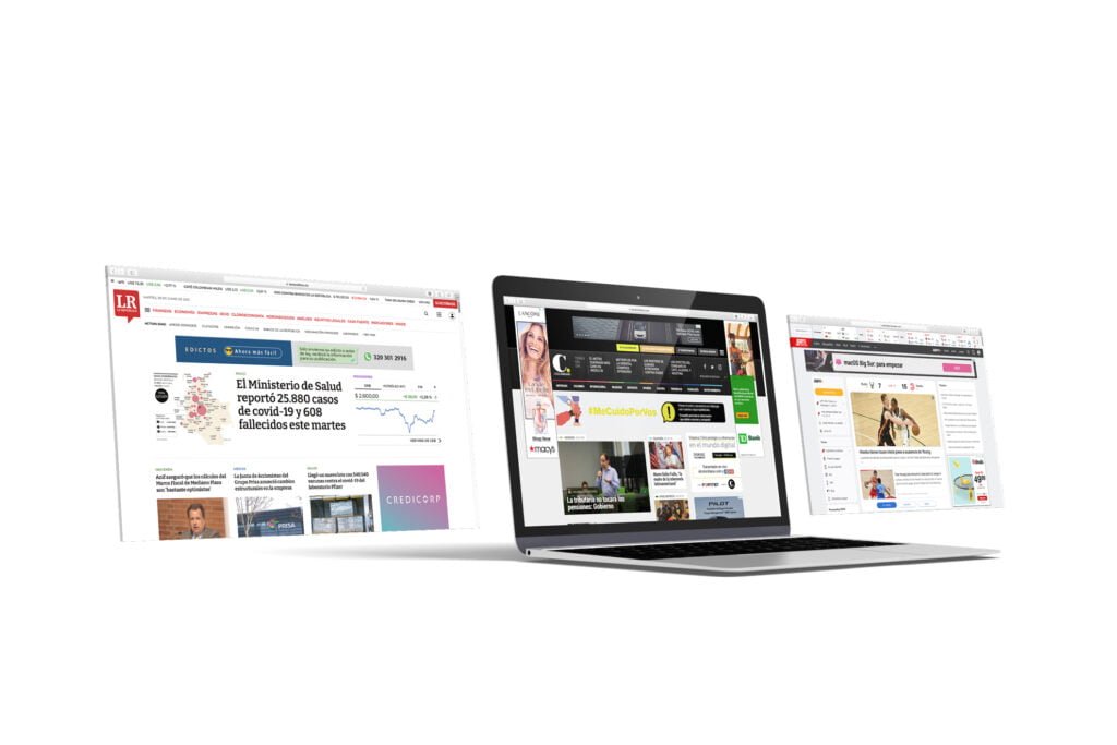 mockup de laptop con medios publicitarios